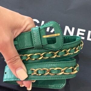 Authentic CHANEL green leather gold chain belt 70cm
